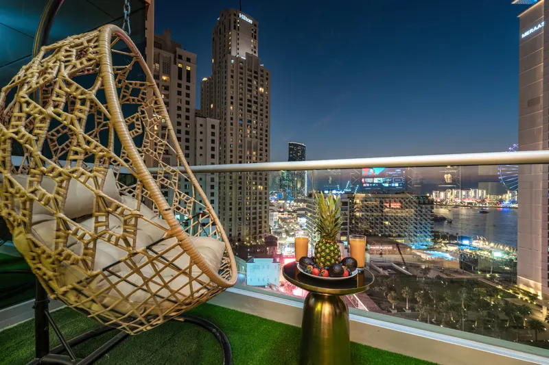 JBR Horizon Haven: Sea View, Pool & Fitness Center
