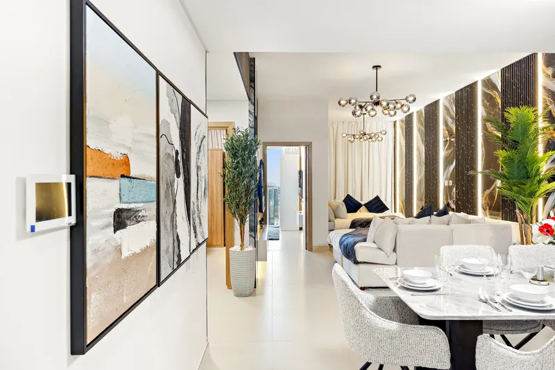 Dream Escape in Radiant Boulevard