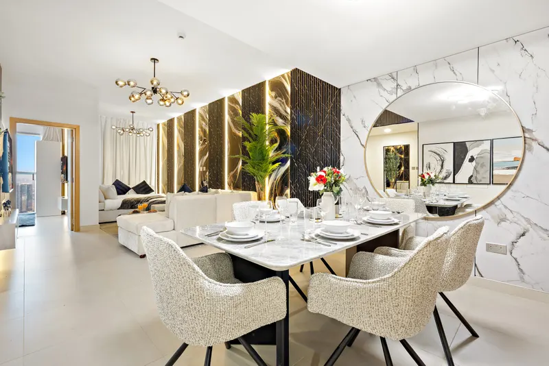Dream Escape in Radiant Boulevard