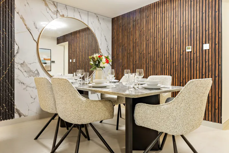 Dream Escape in Radiant Boulevard