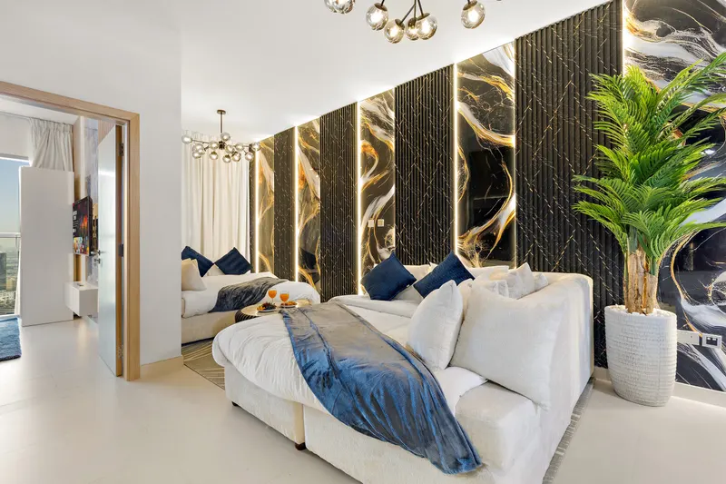 Dream Escape in Radiant Boulevard