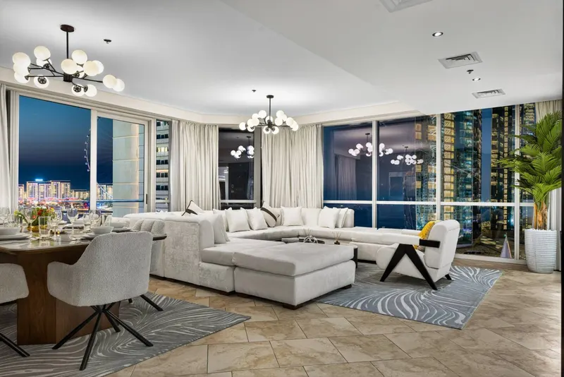 JBR Tropical Escape: Amazing Sea Views, Pool & Gym