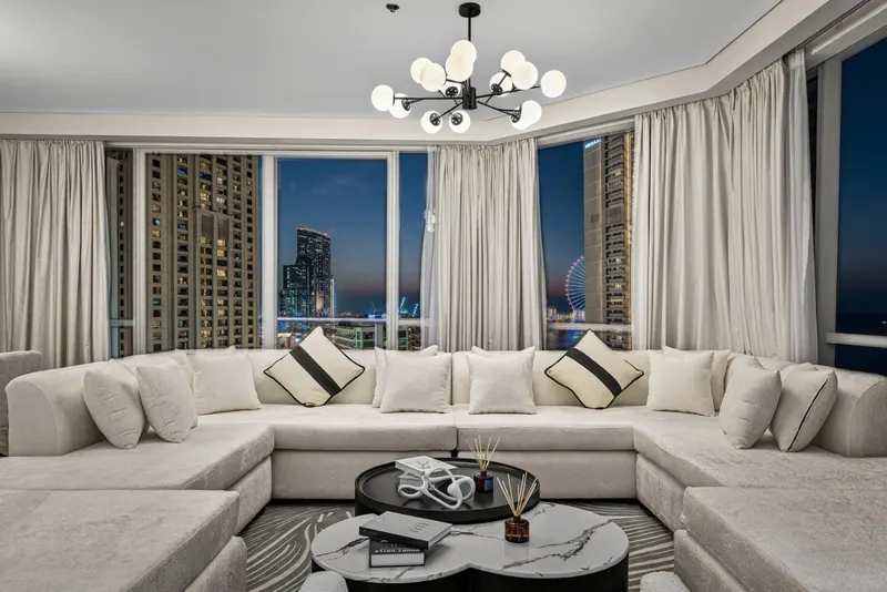 JBR Tropical Escape: Amazing Sea Views, Pool & Gym