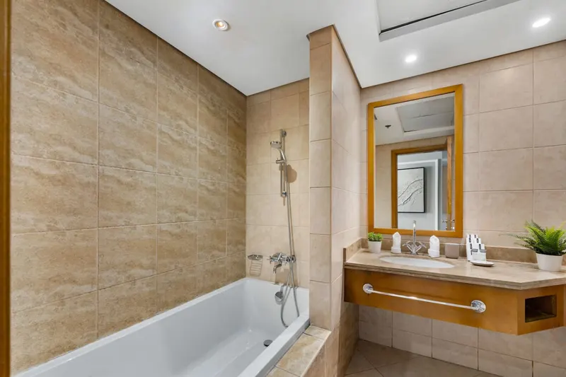 JBR Tropical Escape: Amazing Sea Views, Pool & Gym