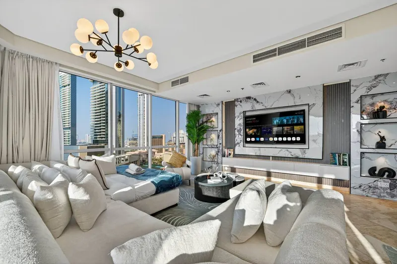JBR Tropical Escape: Amazing Sea Views, Pool & Gym