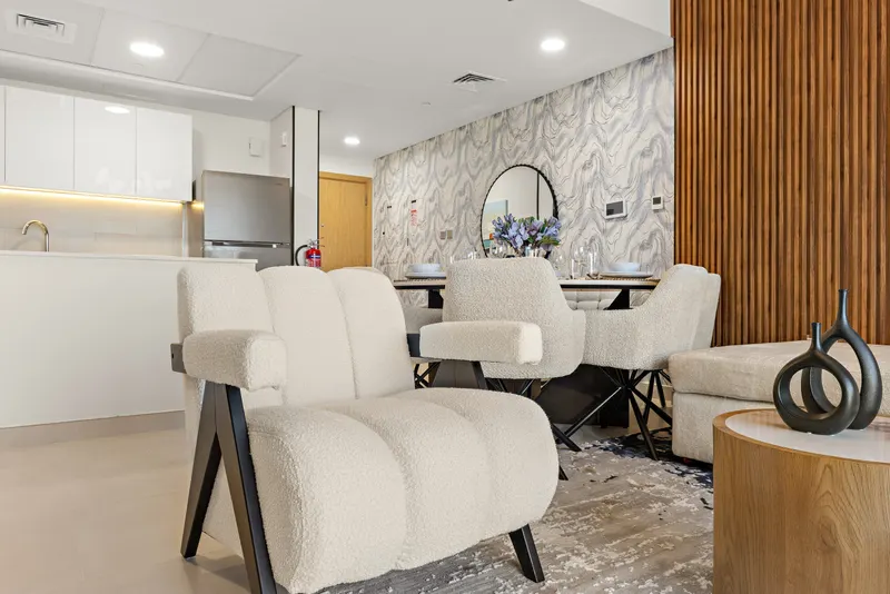 Sublime Oasis in Radiant Boulevard