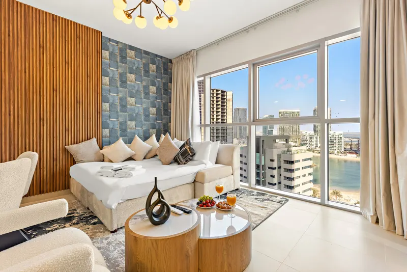 Sublime Oasis in Radiant Boulevard