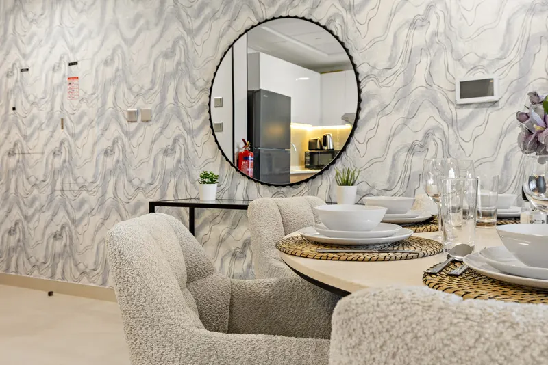 Sublime Oasis in Radiant Boulevard