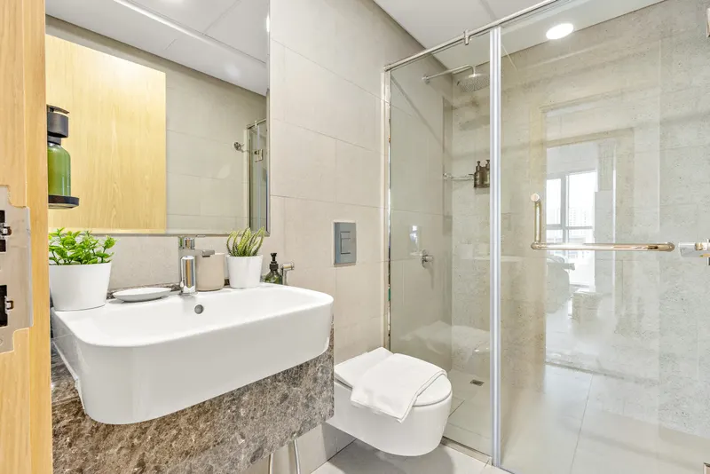 Vibrant Haven in Radiant Boulevard