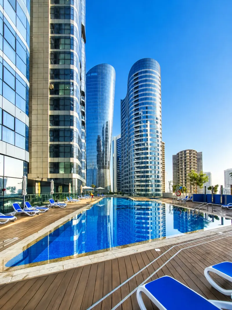 Vibrant Haven in Radiant Boulevard