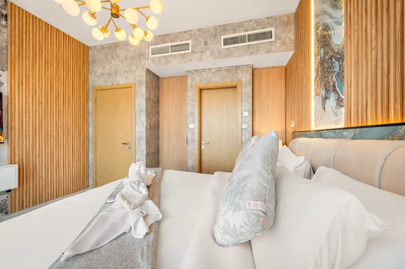 Blissful Haven in Radiant Boulevard