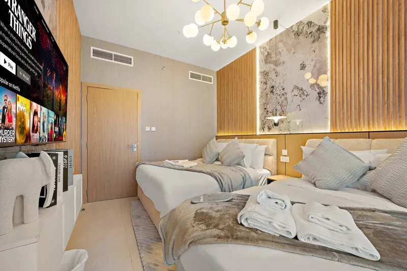 Blissful Haven in Radiant Boulevard