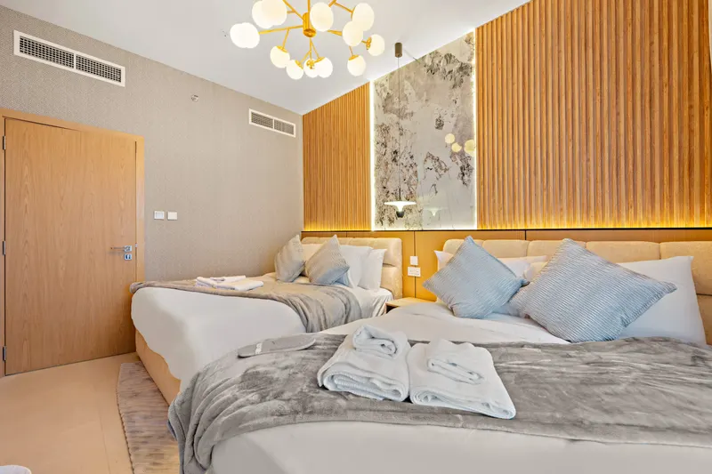 Blissful Haven in Radiant Boulevard