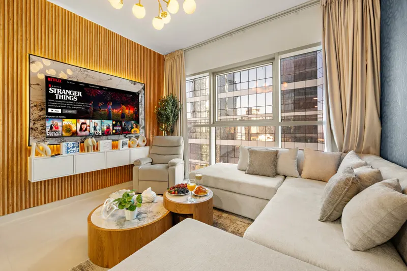 Blissful Haven in Radiant Boulevard