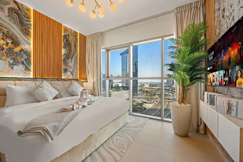 Blissful Haven in Radiant Boulevard