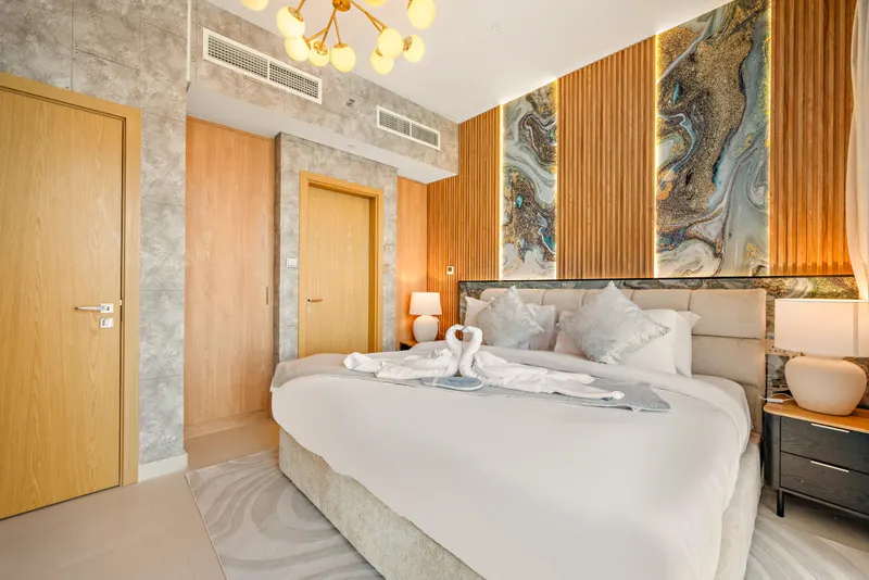 Blissful Haven in Radiant Boulevard