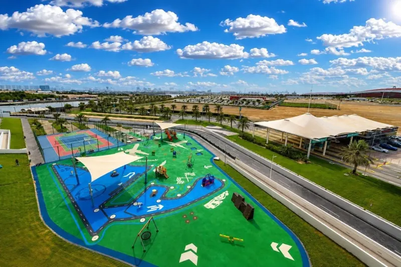 Restful Haven -Yas Mall & Ferrari World