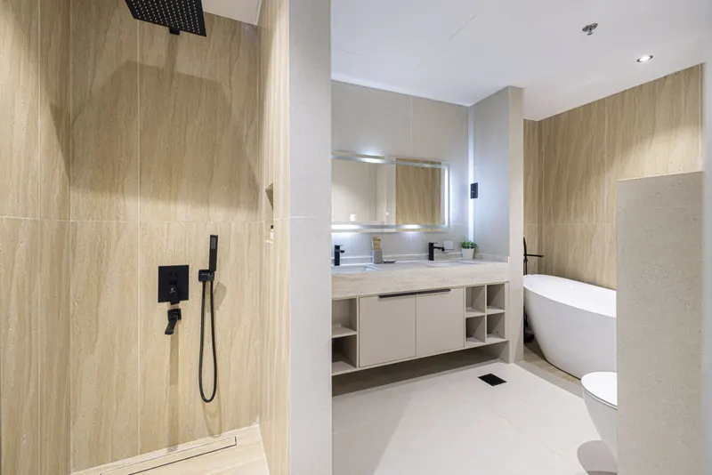 JBR Luxe Seaviews w/ Alfa Gaming Set: Pool & Gym