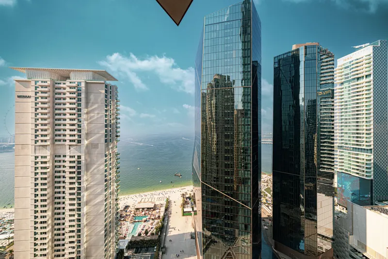 JBR Luxe Seaviews w/ Alfa Gaming Set: Pool & Gym