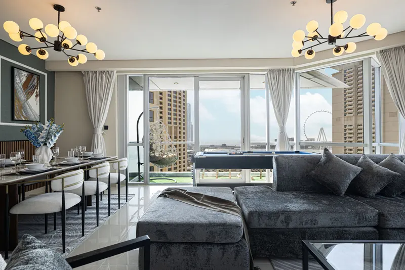 JBR Luxe Seaviews w/ Alfa Gaming Set: Pool & Gym