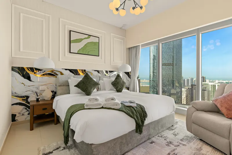 Grand Oasis in Gate Tower w/ Pool & Gym