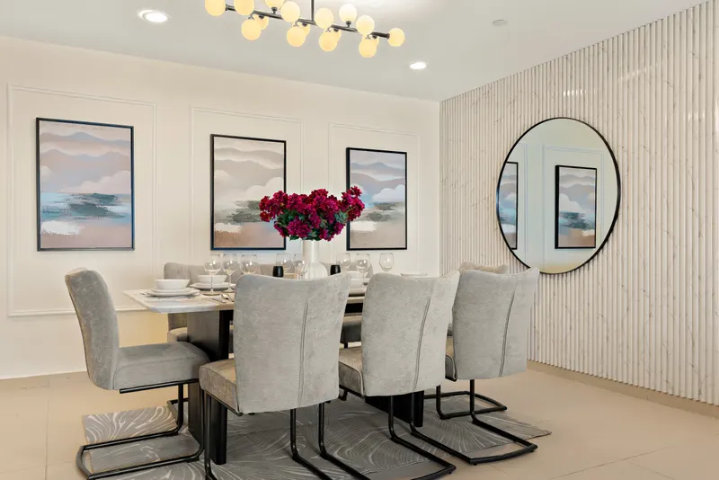 Grand Oasis in Gate Tower w/ Pool & Gym