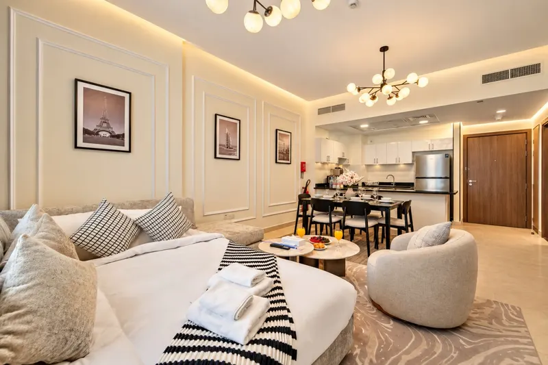 Tranquil Apt in Saadiyat: Pool & Gym