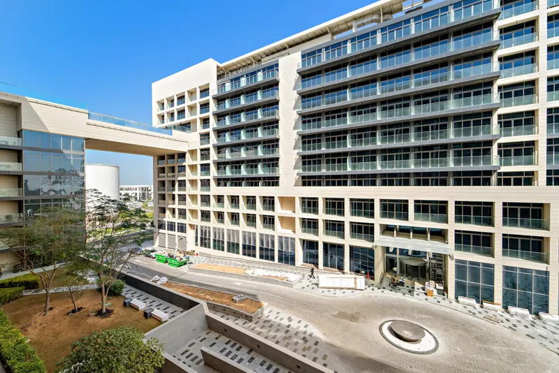 Tranquil Apt in Saadiyat: Pool & Gym