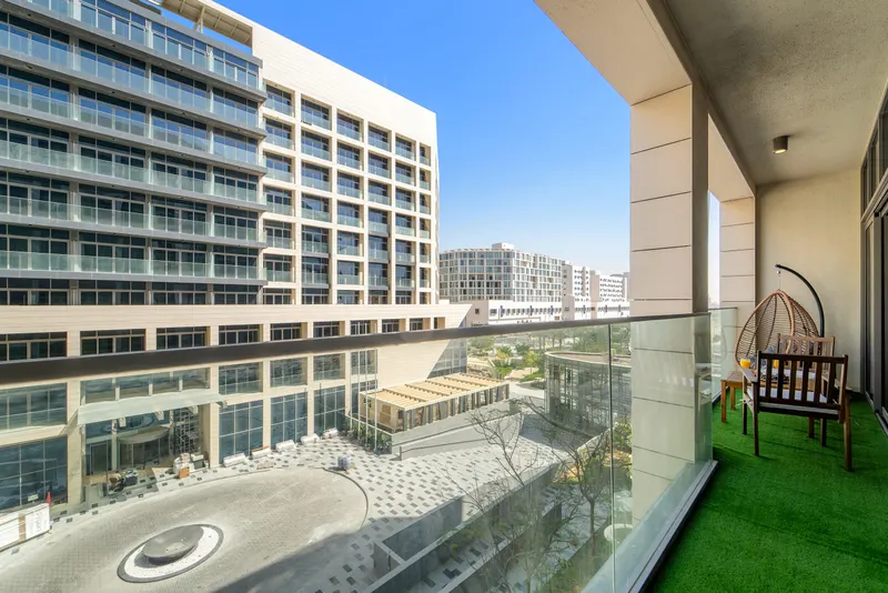 Tranquil Apt in Saadiyat: Pool & Gym