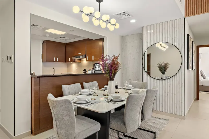 Luxe Hideout in Gate Tower | Pool & Gym