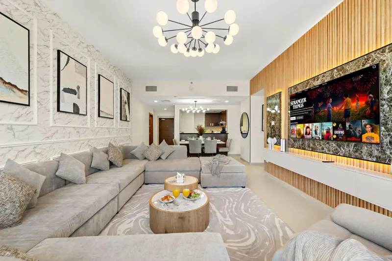 Luxe Hideout in Gate Tower | Pool & Gym