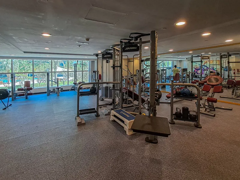 Luxe Hideout in Gate Tower | Pool & Gym