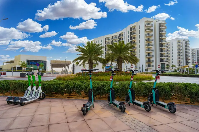 Modern 2BR Stay – Yas Mall & Ferrari